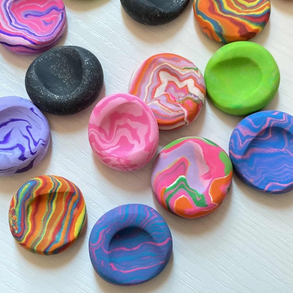 Random 5 Worrystones - Picture 8 of 12